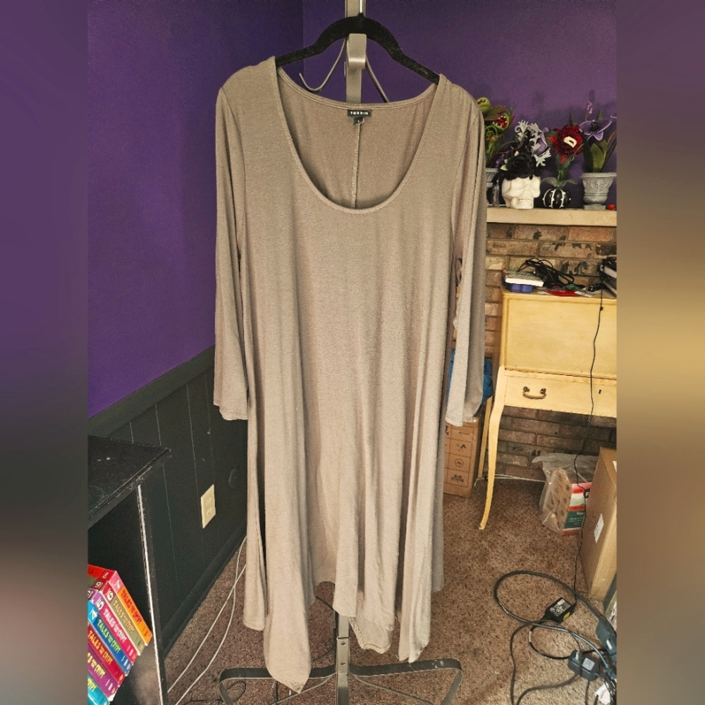 Torrid Olive Green Asymmetrical 3/4 Sleeve Dress Size 1x